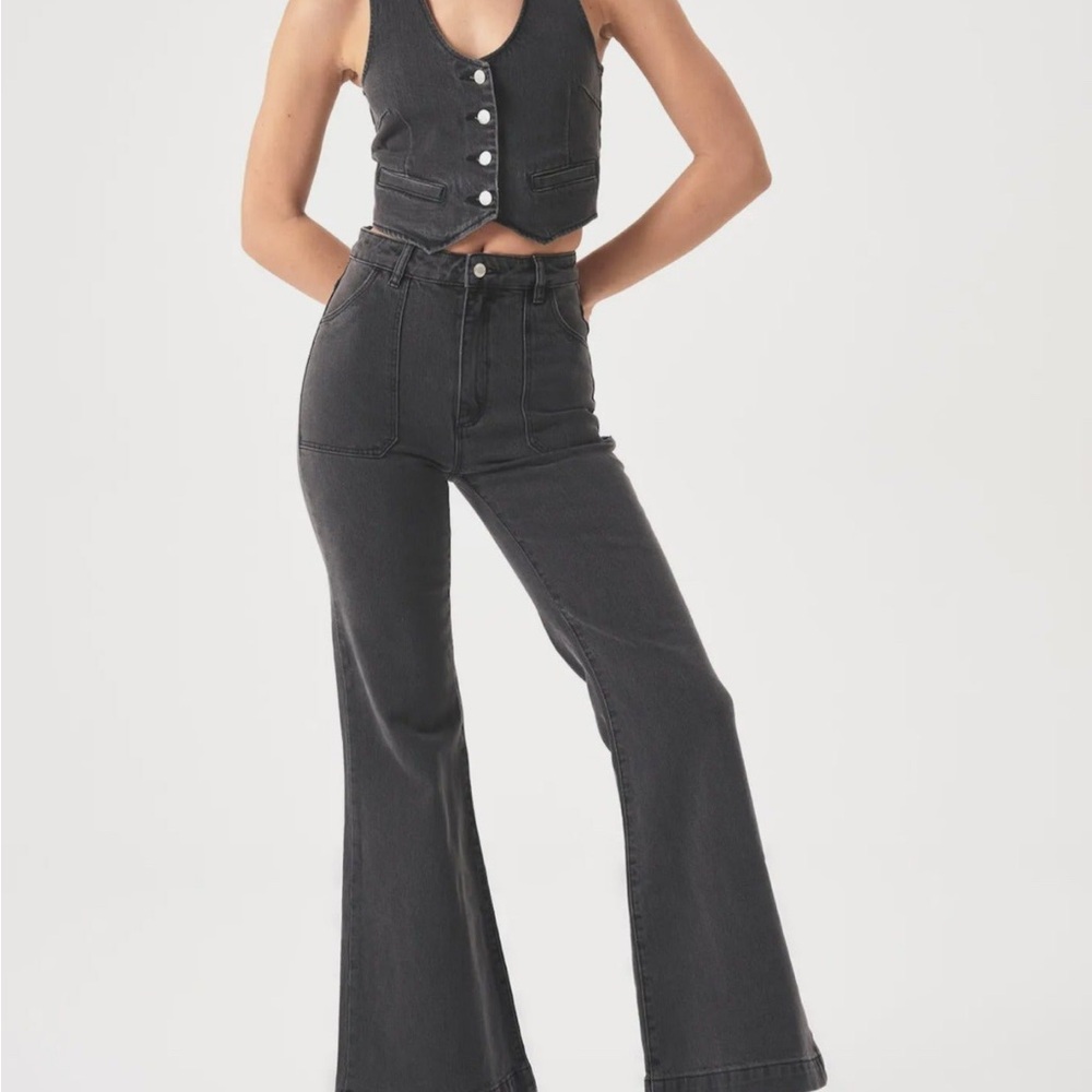 ROLLA'S East Coast Flare Charcoal Jeans size 28